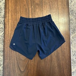 Lululemon Hotty Hot high-rise lined shorts, 4” inch, size 4, true navy.